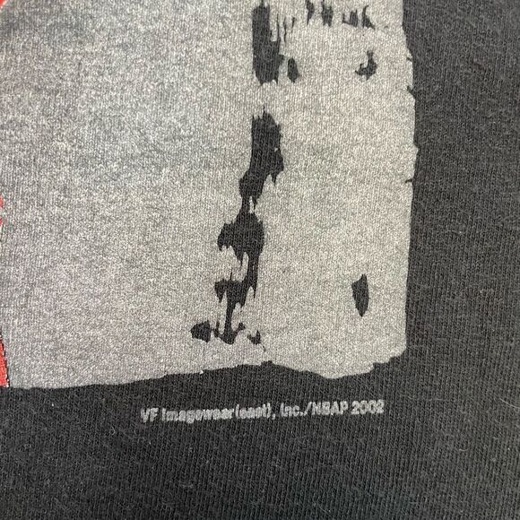 VINTAGE Miami Heat 2002 Graphic T-shirt Men Large Black Short Sleeve - Picture 3 of 6